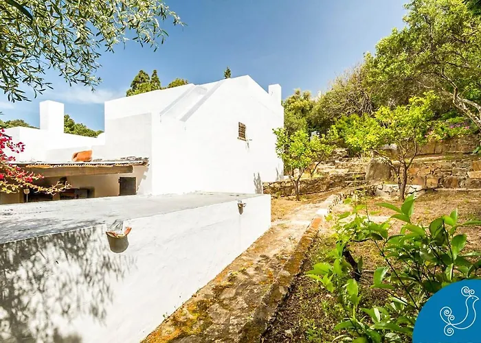 Valeria - Charming House Close To The Geremèas
