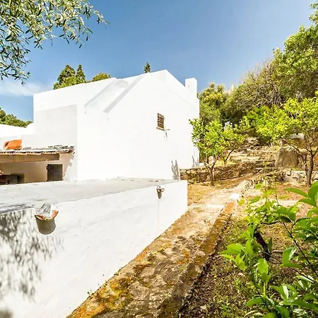 Valeria - Charming House Close To The Geremeas