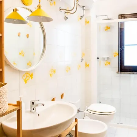 Valeria - Charming House Close To The Villa *